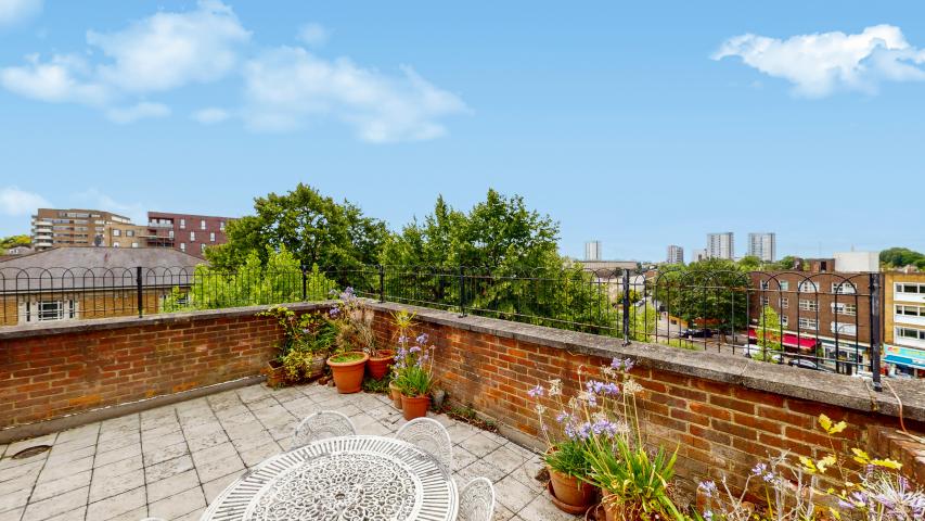 Penthouse Apartment Belsize road, South Hampstead